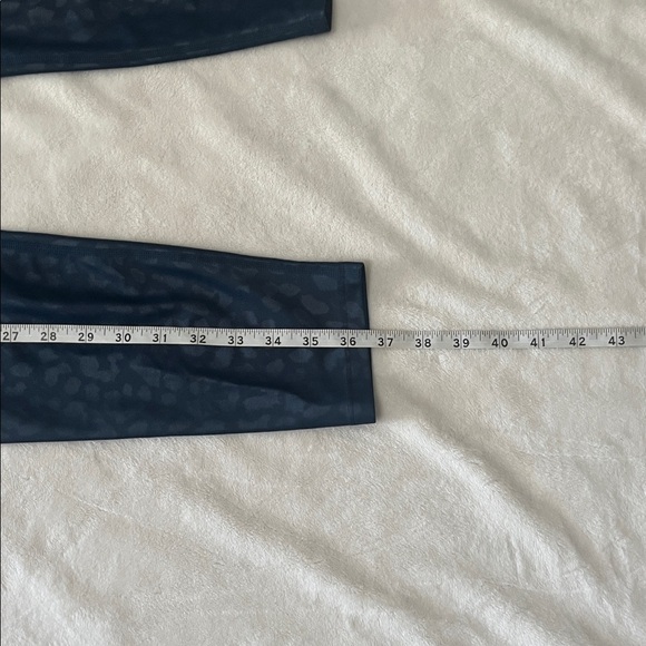 Carbon38  navy blue legging - Picture 8 of 13